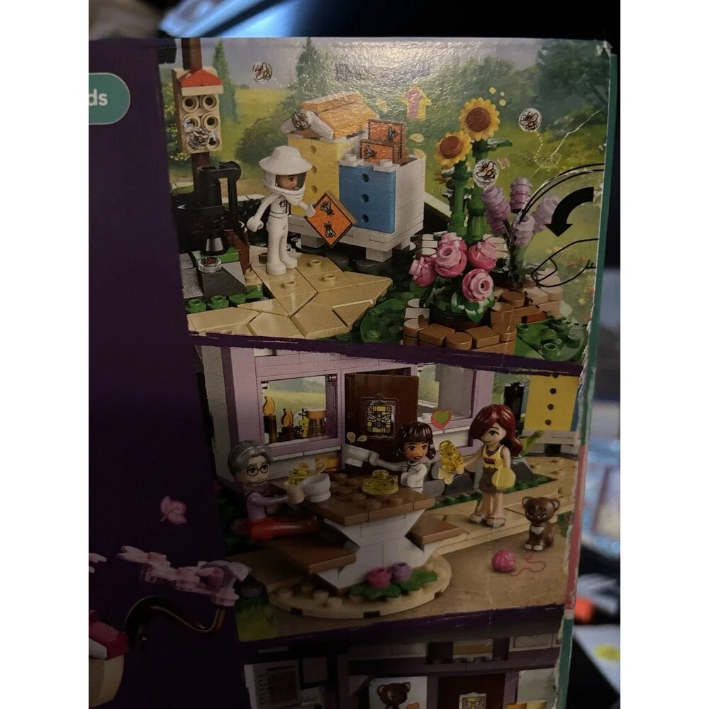 LEGO FRIENDS Beekeepers House & Flower Garden #42669 1161 Pcs Diversity- Anxiety